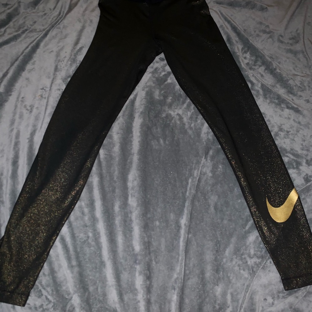 Nike Pro leggings